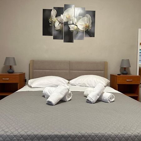 Evelina Luxury Suites In Corfu Ipsos Bagian luar foto