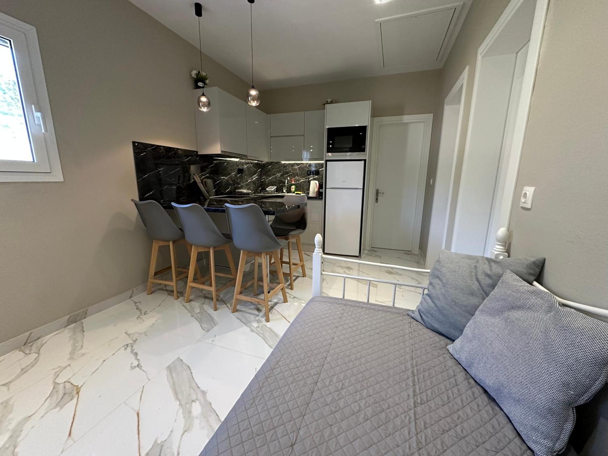 Evelina Luxury Suites In Corfu Ipsos Bagian luar foto