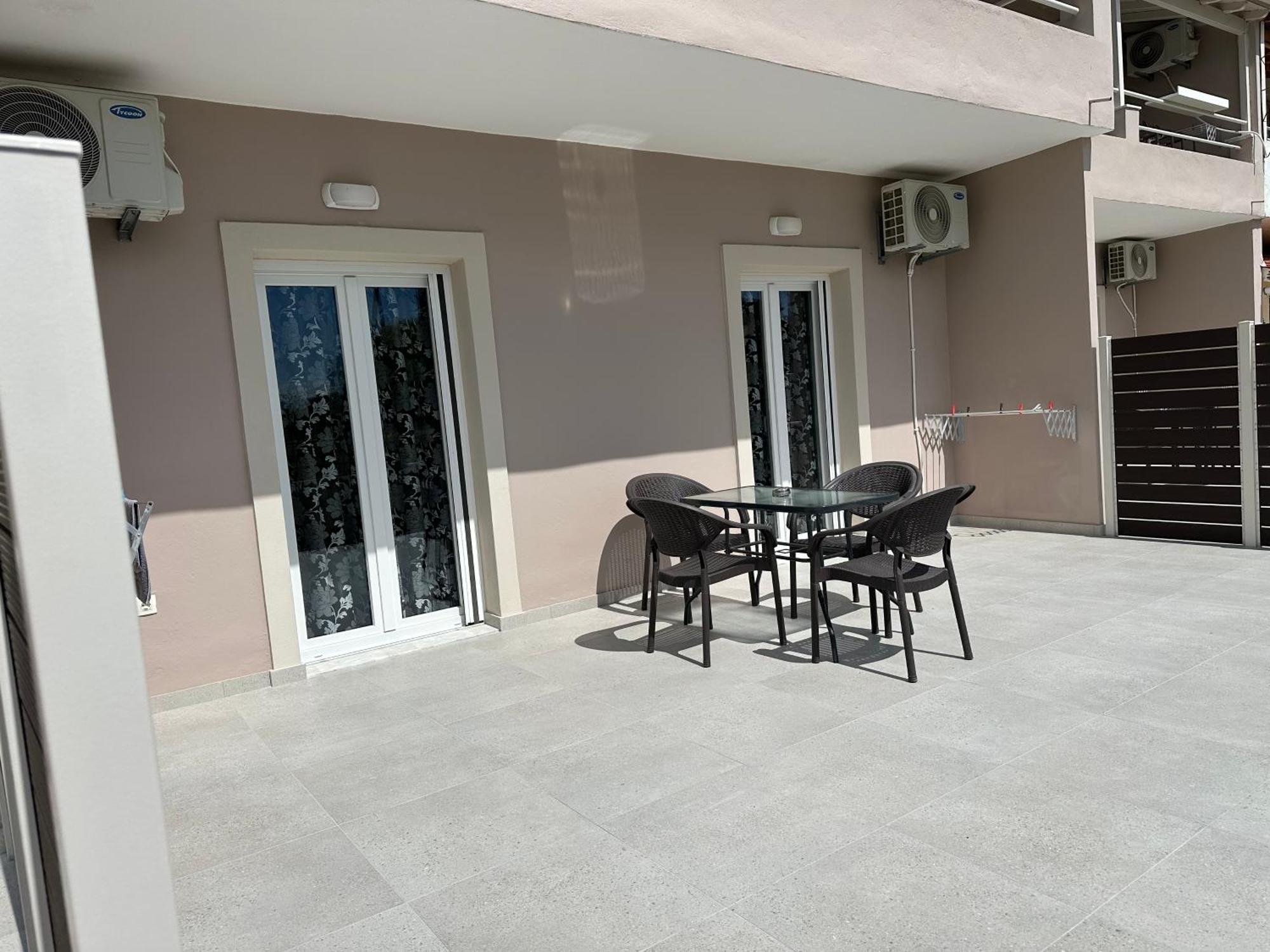 Evelina Luxury Suites In Corfu Ipsos Bagian luar foto
