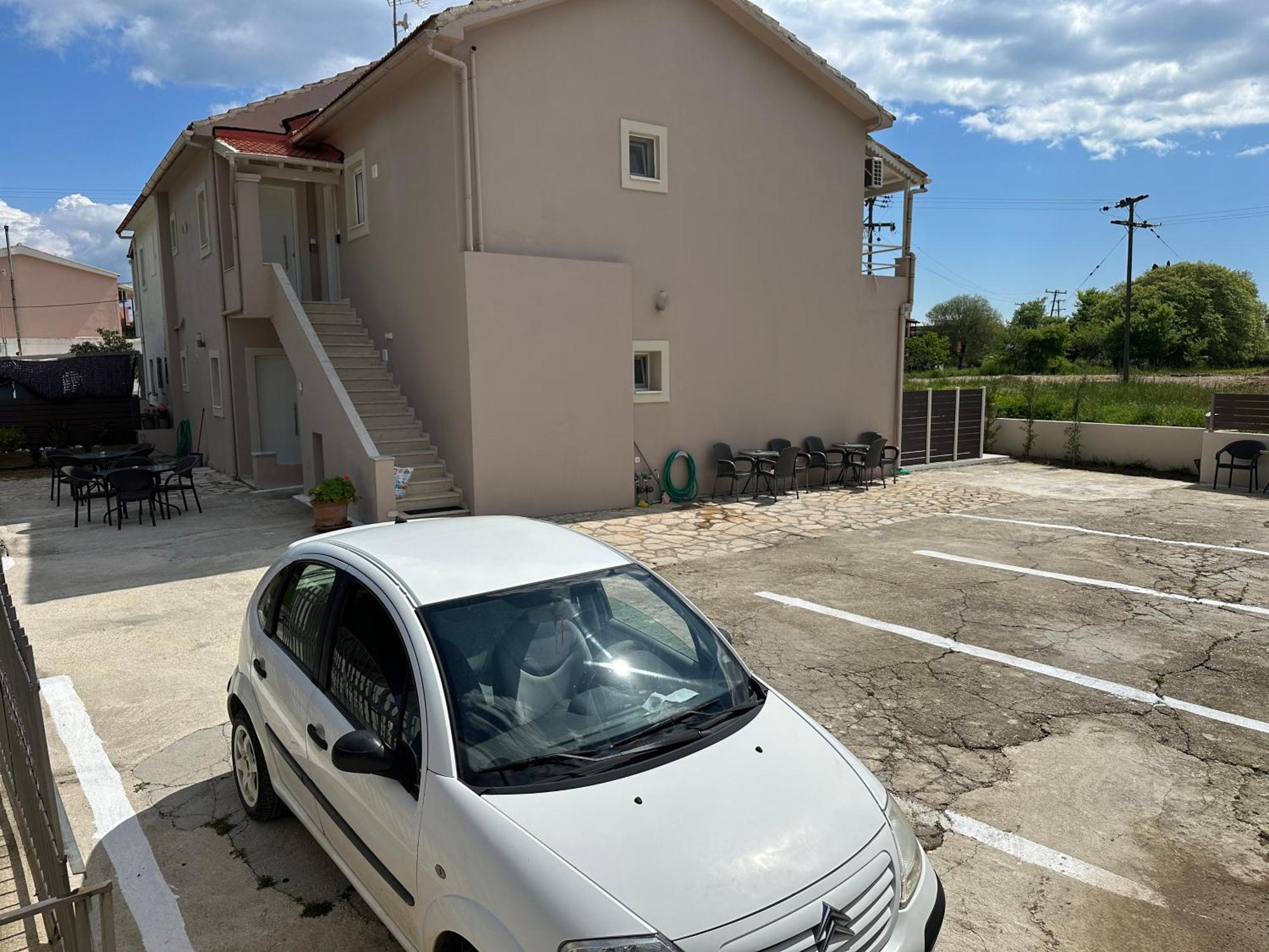 Evelina Luxury Suites In Corfu Ipsos Bagian luar foto